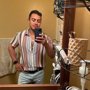 Meet your Posher, Jeffrey